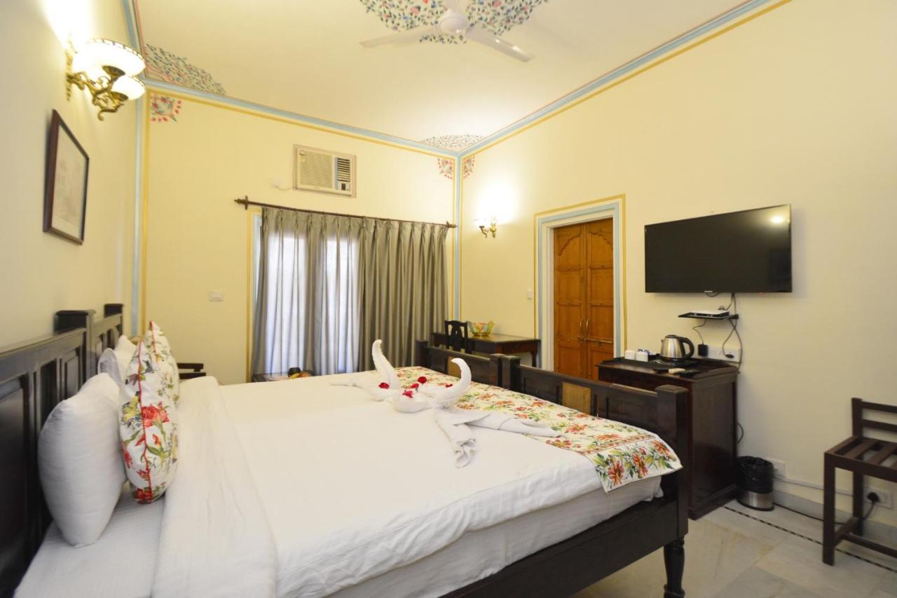 Jaipur Vintage House Bed & Breakfast Exterior photo