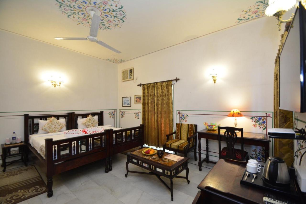 Jaipur Vintage House Bed & Breakfast Exterior photo